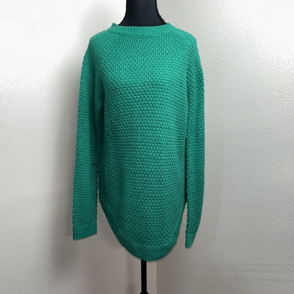 St John's Bay Sweater Women's Medium Green Shimmer Cable Knit Preppy Holiday